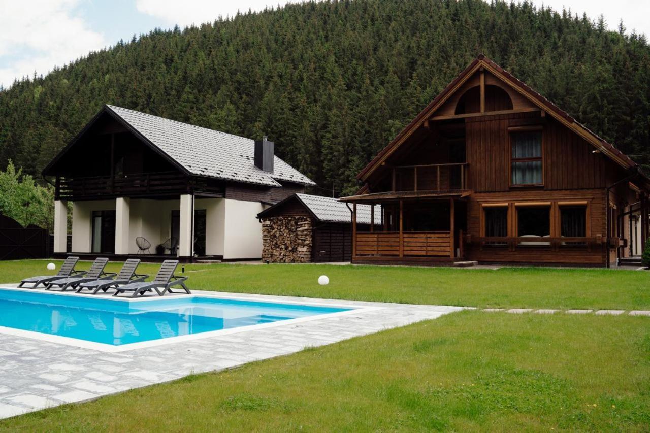 Berghaus Bukovel Villa Dış mekan fotoğraf
